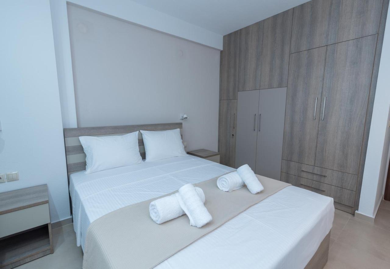 Kalli'S Apartments นิกิติ ภายนอก รูปภาพ