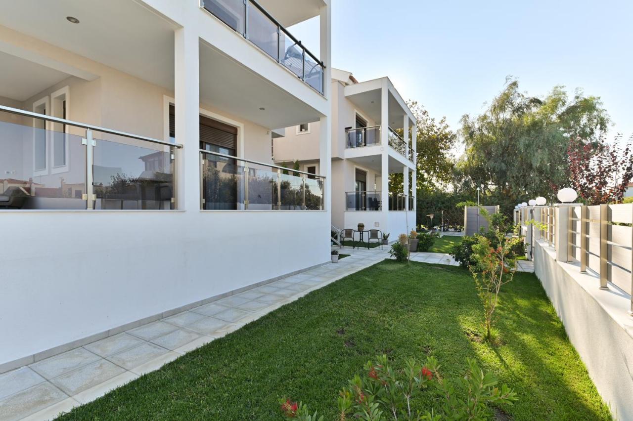 Kalli'S Apartments นิกิติ ภายนอก รูปภาพ